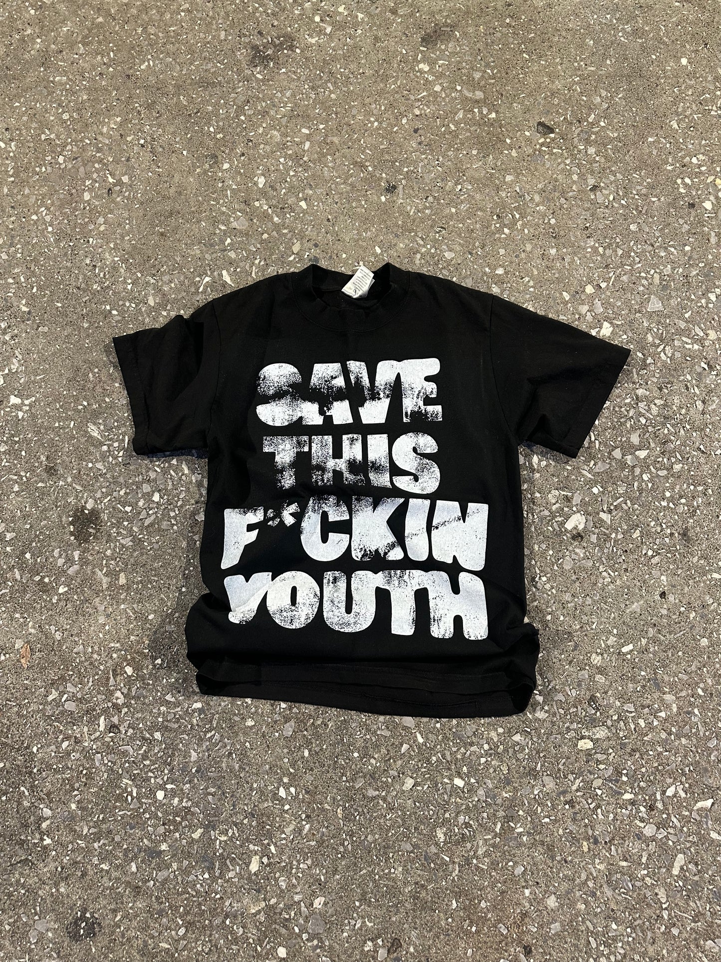 BLACK F***** YOUTH TEE