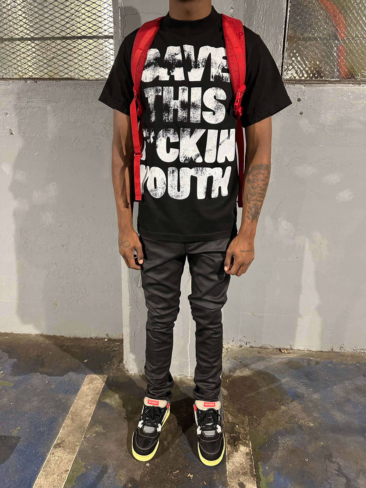 BLACK F***** YOUTH TEE