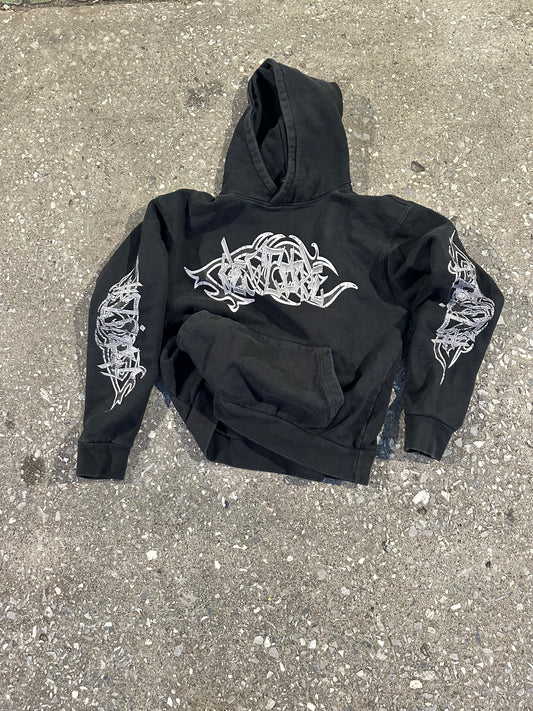 BLACK YOUTH HOODIE